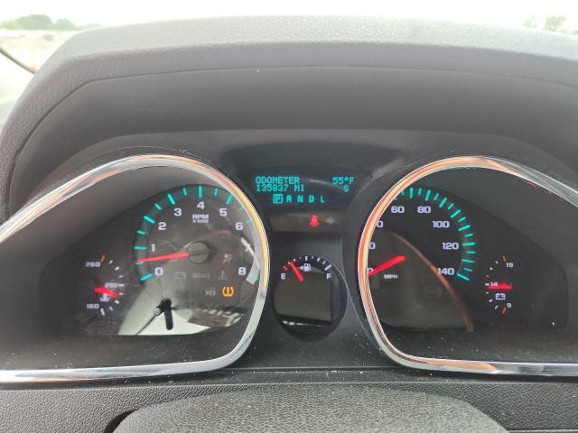 1GNKRJED2BJ131936 - 2011 CHEVROLET TRAVERSE LT WHITE photo 9