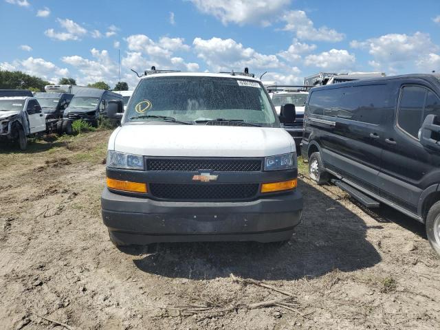 1GCWGAFP7J1289258 - 2018 CHEVROLET EXPRESS G2 თეთრი ფოტო 5