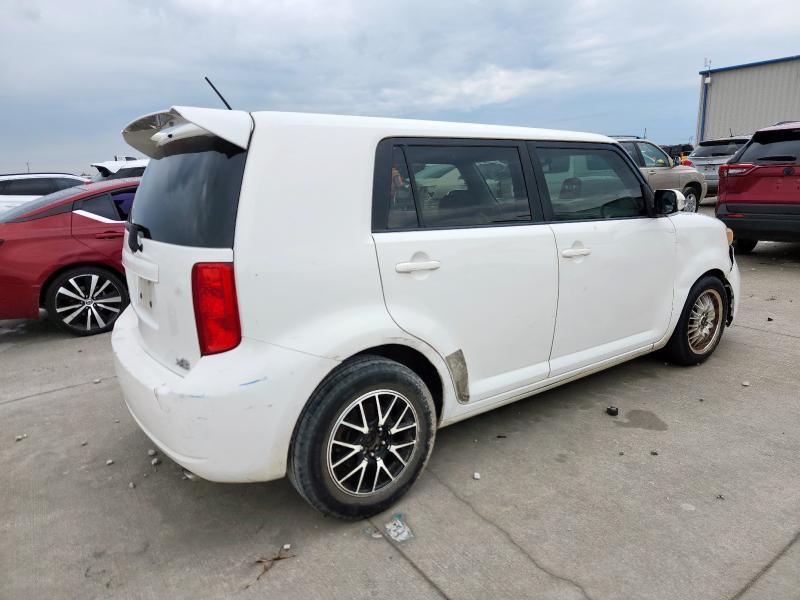 JTLKE50E381039713 - 2008 TOYOTA SCION XB WHITE photo 3