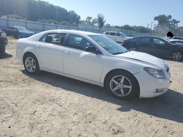 1G1ZA5EU7CF368733 - 2012 CHEVROLET MALIBU LS WHITE photo 4