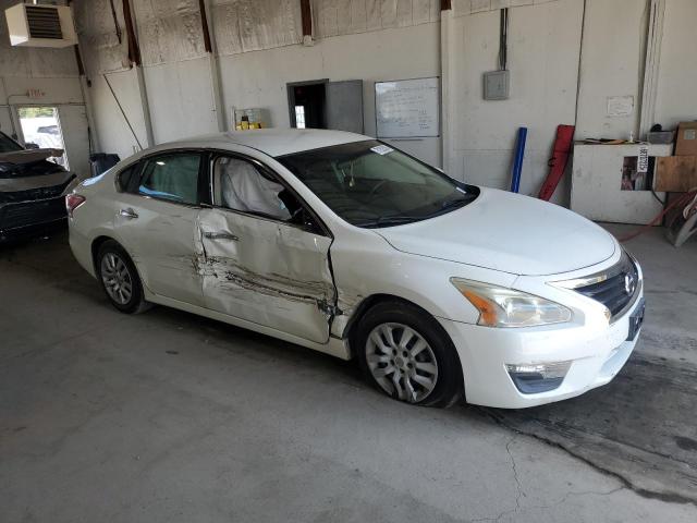 1N4AL3AP7DN501636 - 2013 NISSAN ALTIMA 2.5 WHITE photo 4
