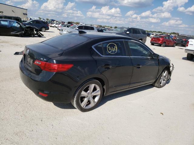 19VDE1F72DE016641 - 2013 ACURA ILX 20 TECH BLACK photo 3