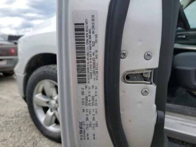 1C6RR7LM8HS881073 - 2017 RAM 1500 SLT SILVER photo 12