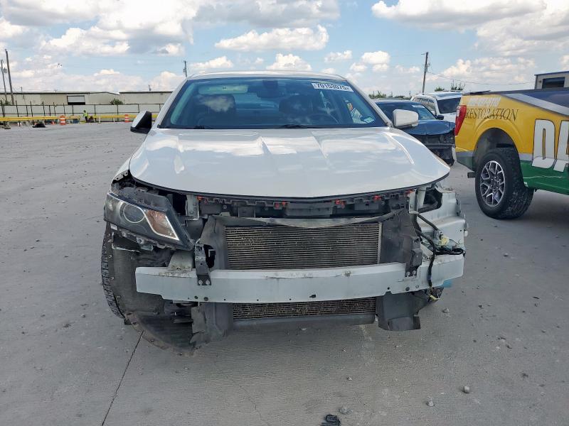 1G1105S30JU104113 - 2018 CHEVROLET IMPALA LT WHITE photo 5