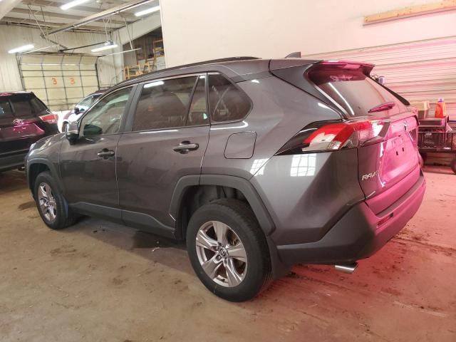 2T3P1RFV5NC322110 - 2022 TOYOTA RAV4 XLE GRAY photo 2