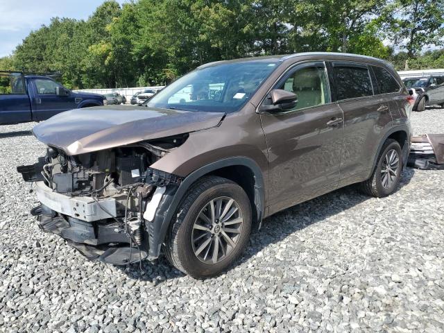 2018 TOYOTA HIGHLANDER SE, 