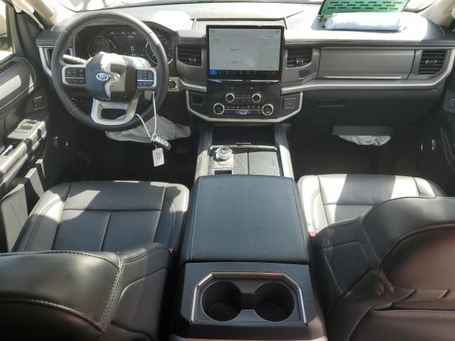 1FMJU1H85REA22239 - 2024 FORD EXPEDITION XLT 绿色 照片 8