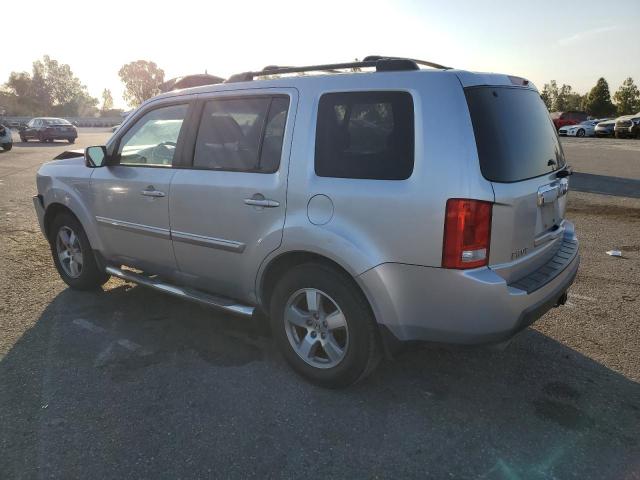 5FNYF3H52AB021633 - 2010 HONDA PILOT EXL Gümüş foto 2