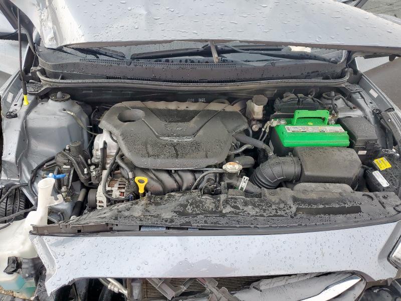 KMHCT4AE9HU352113 - 2017 HYUNDAI ACCENT SE GRAY photo 11