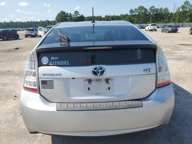 JTDKN3DU6A5095936 - 2010 TOYOTA PRIUS ვერცხლისფერი ფოტო 6