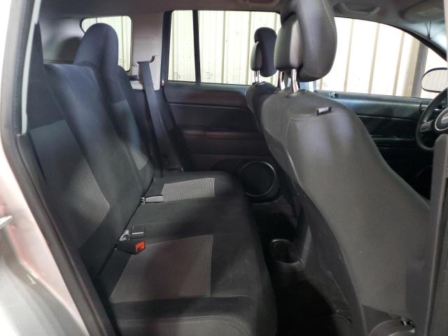 1C4NJDBB5ED509056 - 2014 JEEP COMPASS SPORT Argent photo 11