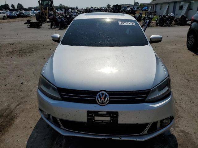 3VWLL7AJ9DM230768 - 2013 VOLKSWAGEN JETTA TDI GRAY photo 5