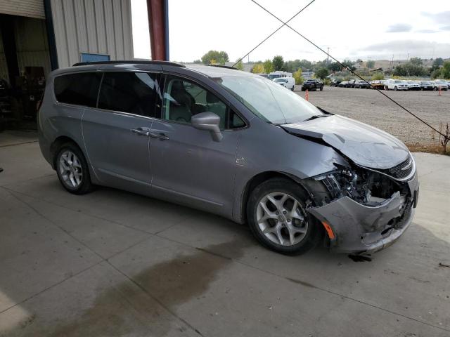 2C4RC1BG7HR820463 - 2017 CHRYSLER PACIFICA TOURING L SILVER photo 4