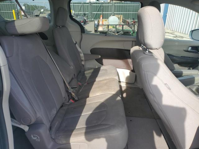 2C4RC1FG4JR117824 - 2018 CHRYSLER PACIFICA TOURING PLUS GRAY photo 11