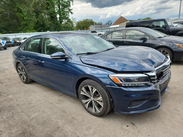 1VWSA7A32MC007556 - 2021 VOLKSWAGEN PASSAT SE BLUE photo 4