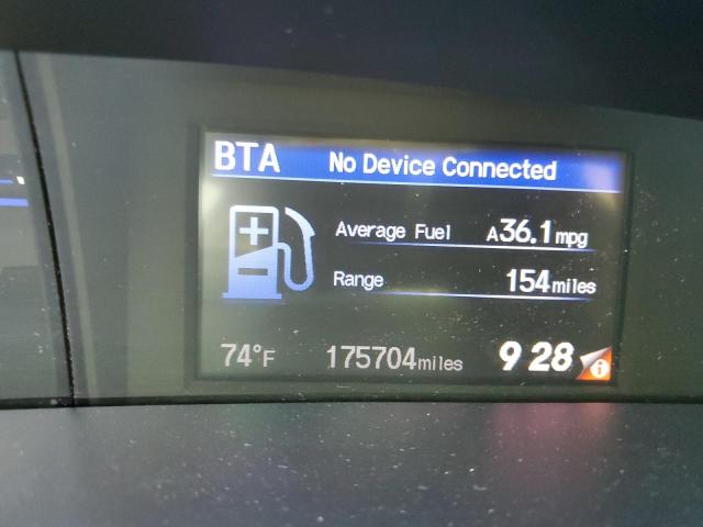 19XFB2F57DE254708 - 2013 HONDA CIVIC LX SILVER photo 9