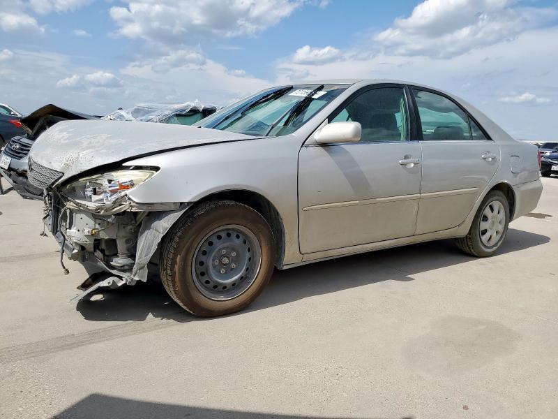 2004 TOYOTA CAMRY LE, 