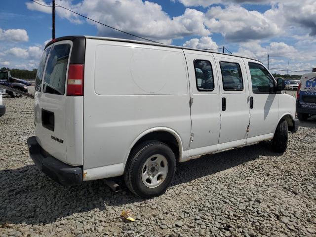 1GCFG15X131154703 - 2003 CHEVROLET EXPRESS G1 WHITE photo 3