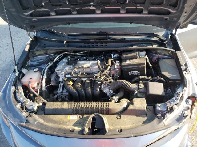 5YFEPMAE5NP324979 - 2022 TOYOTA COROLLA LE GRAY photo 11