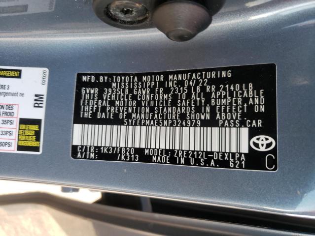 5YFEPMAE5NP324979 - 2022 TOYOTA COROLLA LE GRAY photo 12