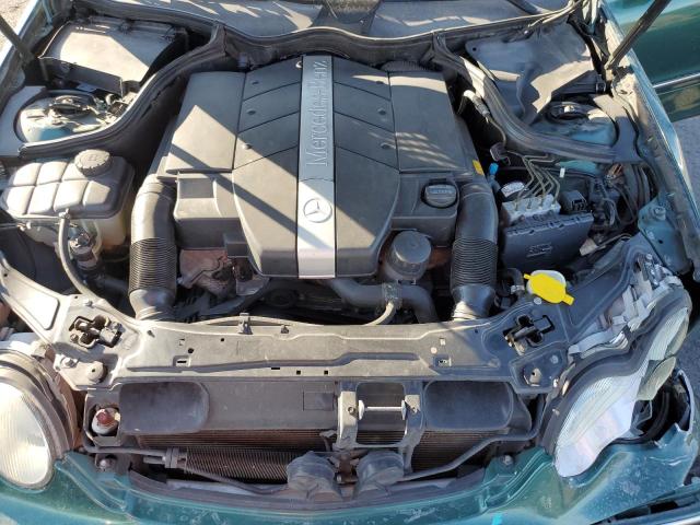 WDBRF61J11F088795 - 2001 MERCEDES-BENZ C 240 GREEN photo 11