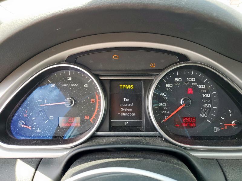 WA1LMAFE0BD007840 - 2011 AUDI Q7 PREMIUM PLUS Beyaz fotoğraf 9