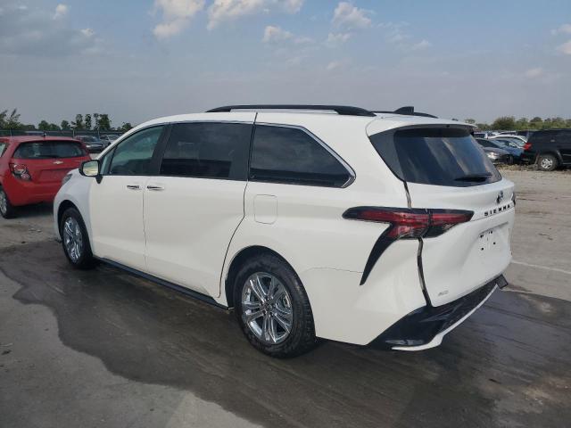 5TDDSKFC1PS098312 - 2023 TOYOTA SIENNA XSE WHITE photo 2