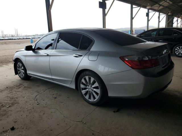 1HGCR2F74DA278520 - 2013 HONDA ACCORD EX SILVER photo 2