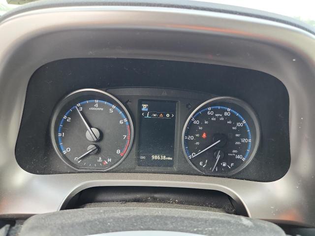 JTMBFREV7JJ738924 - 2018 TOYOTA RAV4 LE Белый фото 9