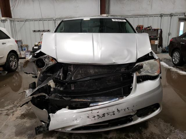 2C4RC1BG8CR259196 - 2012 CHRYSLER TOWN & COU TOURING ვერცხლისფერი ფოტო 5