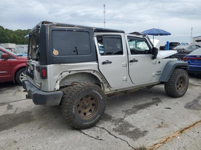 1C4BJWDG7CL182721 - 2012 JEEP WRANGLER U SPORT Plata foto 3