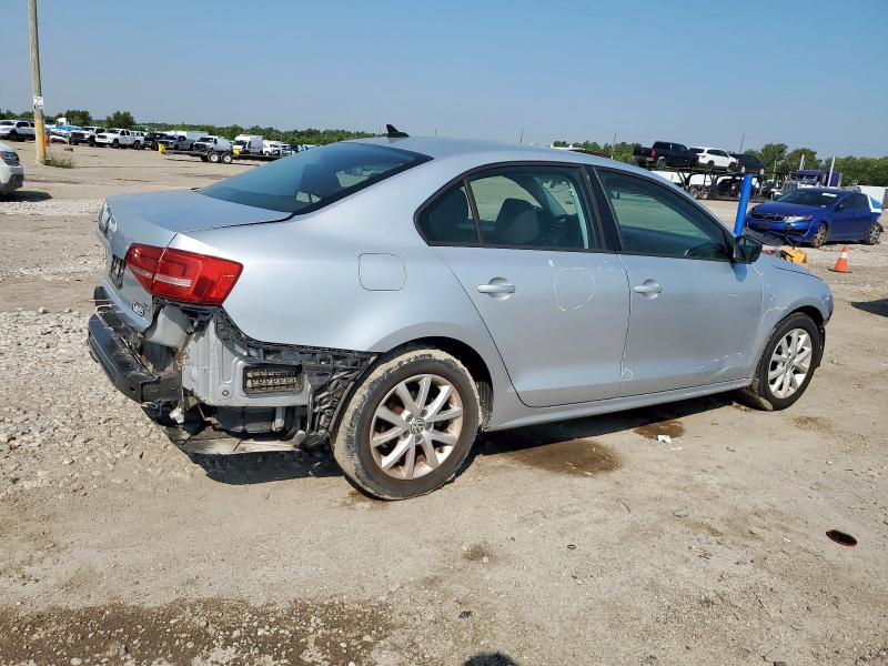 3VWD17AJ6FM209793 - 2015 VOLKSWAGEN JETTA SE فضي صورة 3