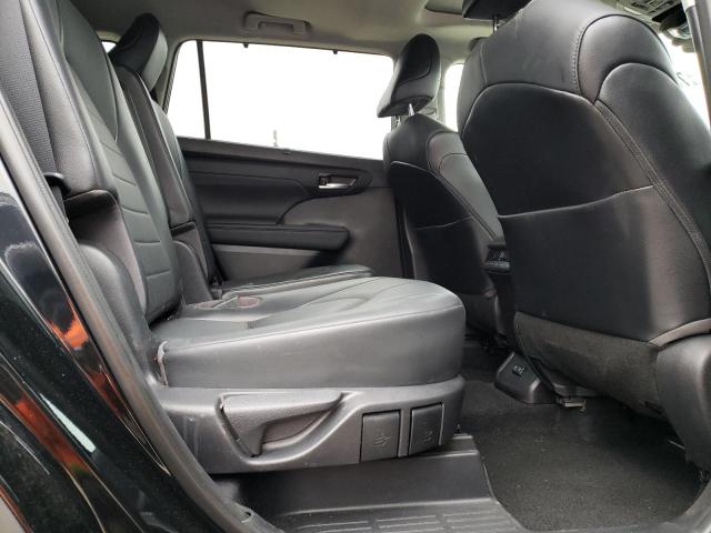 5TDGZRAH8MS531964 - 2021 TOYOTA HIGHLANDER XLE BLACK photo 11