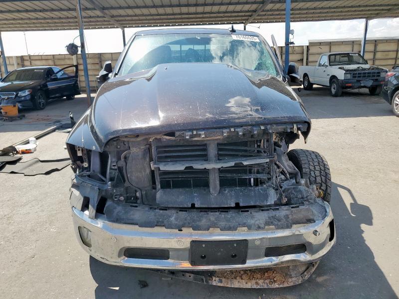 3C6RR7LT2HG622755 - 2017 RAM 1500 SLT Qara foto 5