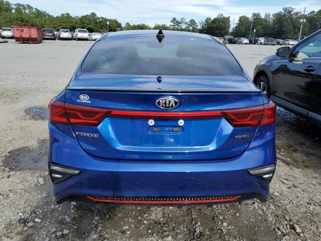 3KPF34AD7ME355822 - 2021 KIA FORTE GT LINE BLUE photo 6