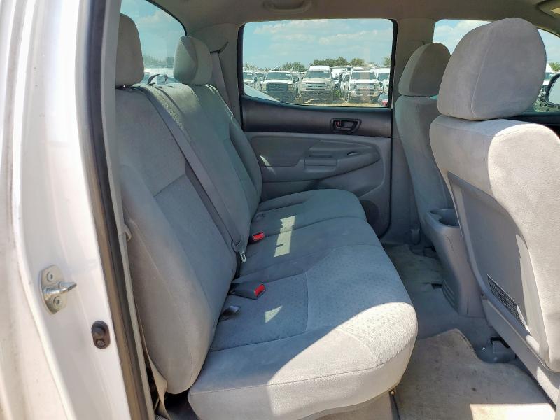 3TMJU62N78M062394 - 2008 TOYOTA TACOMA DOUBLE CAB PRERUNNER WHITE photo 10