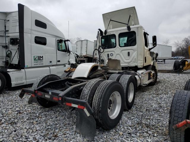 3AKJHTDVXNSNJ2579 - 2022 FREIGHTLINER CASCADIA 1 WHITE photo 4