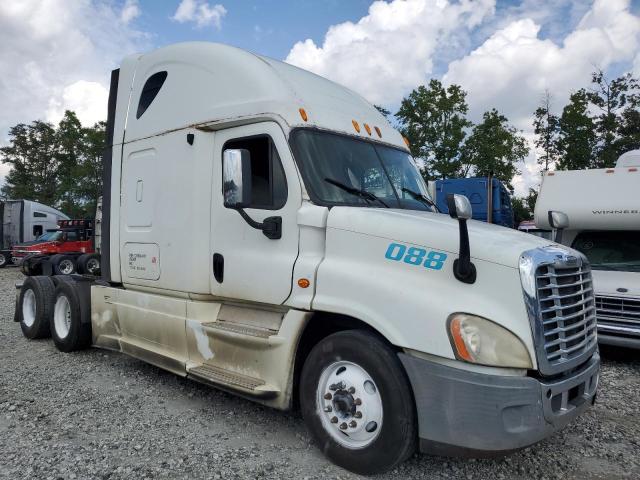2013 FREIGHTLINER CASCADIA 1, 