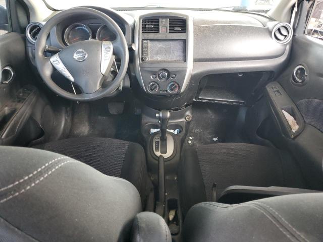 3N1CN7AP7KL830020 - 2019 NISSAN VERSA S Մոխրագույն լուսանկար 8