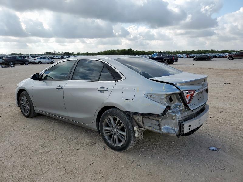 4T1BF1FK5HU727155 - 2017 TOYOTA CAMRY LE SILVER photo 2