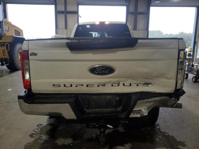 1FT7W2B68JEC77509 - 2018 FORD F250 SUPER DUTY WHITE photo 6