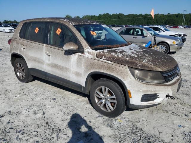 WVGAV7AX1CW608794 - 2012 VOLKSWAGEN TIGUAN S თეთრი ფოტო 4