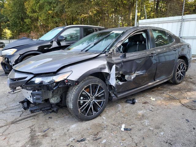 4T1G11AK7PU740905 - 2023 TOYOTA CAMRY SE NIGHT SHADE CHARCOAL photo 1