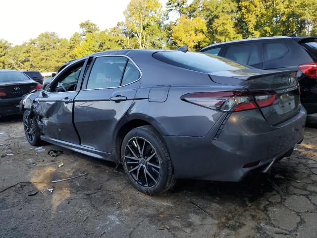 4T1G11AK7PU740905 - 2023 TOYOTA CAMRY SE NIGHT SHADE CHARCOAL photo 2