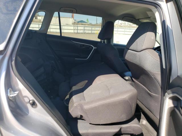 2T3G1RFV0NC264567 - 2022 TOYOTA RAV4 LE SILVER photo 11