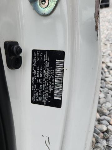 KMHTC6AEXGU285211 - 2016 HYUNDAI VELOSTER TURBO WHITE photo 12