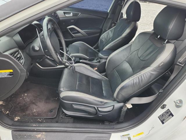 KMHTC6AEXGU285211 - 2016 HYUNDAI VELOSTER TURBO WHITE photo 7