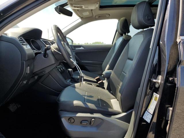 3VV2B7AX5MM107945 - 2021 VOLKSWAGEN TIGUAN SE 黑色 照片 7