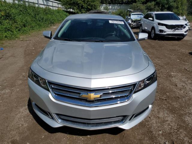 2G1105S30J9104657 - 2018 CHEVROLET IMPALA LT SILVER photo 5