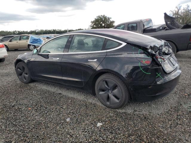 5YJ3E1EA3JF006643 - 2018 TESLA MODEL 3 Negro foto 2